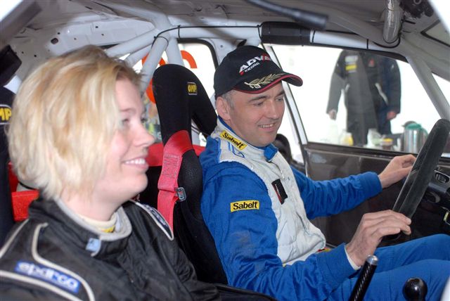 Tim Svanholt og Carina Møller er, efter deres første to løb sammen i den lejede Mitsubishi Lancer Evo IX, på en samlet femteplads i DM-opgøret for 4-hjulstrukne biler